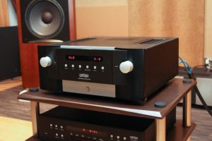 Ampli Mark Levinson Nº585