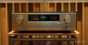 Pre ampli Accuphase C-3850 chat