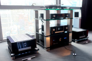 pre-amplifier Mark Levinson № 523 chat
