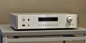 pre ampli Rotel RC-1570